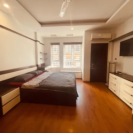 Laca Home-2